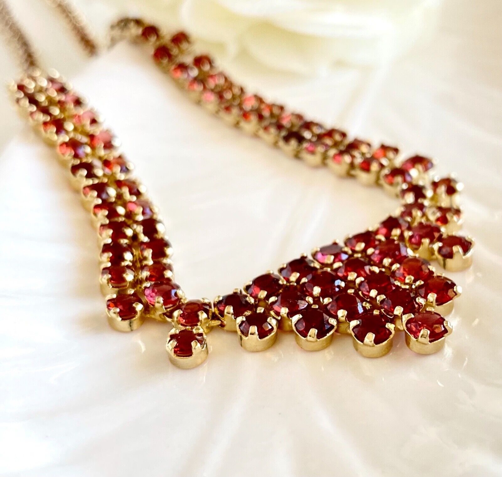 Gorgeous Vintage Genuine Pyrope Garnet (25ctw) "Cleopatra" Necklace, 19" New