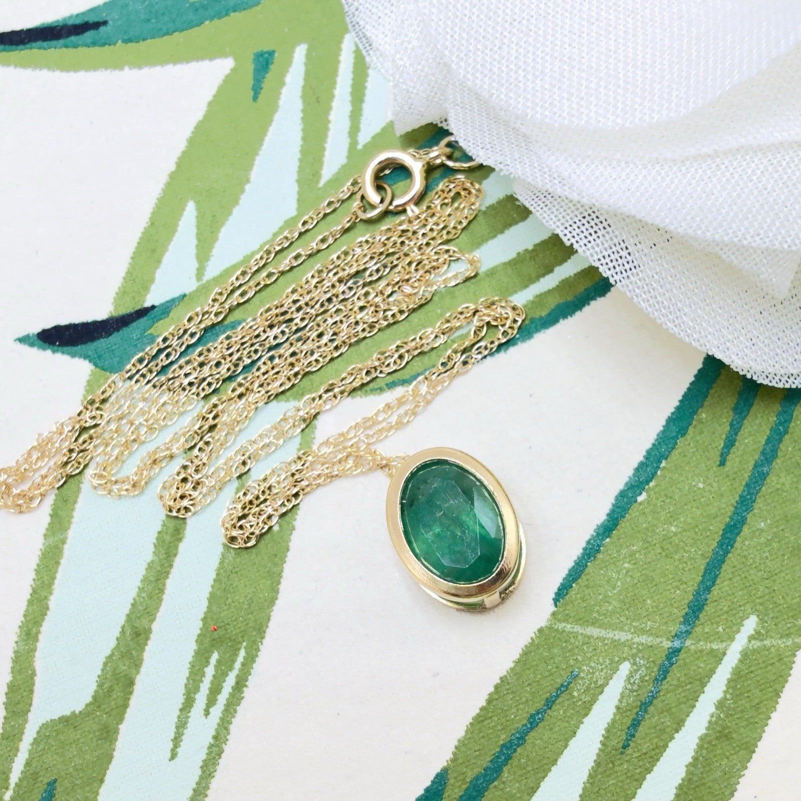 Solid 14k Yellow Gold Oval Genuine Emerald Pendant Necklace, New 18"