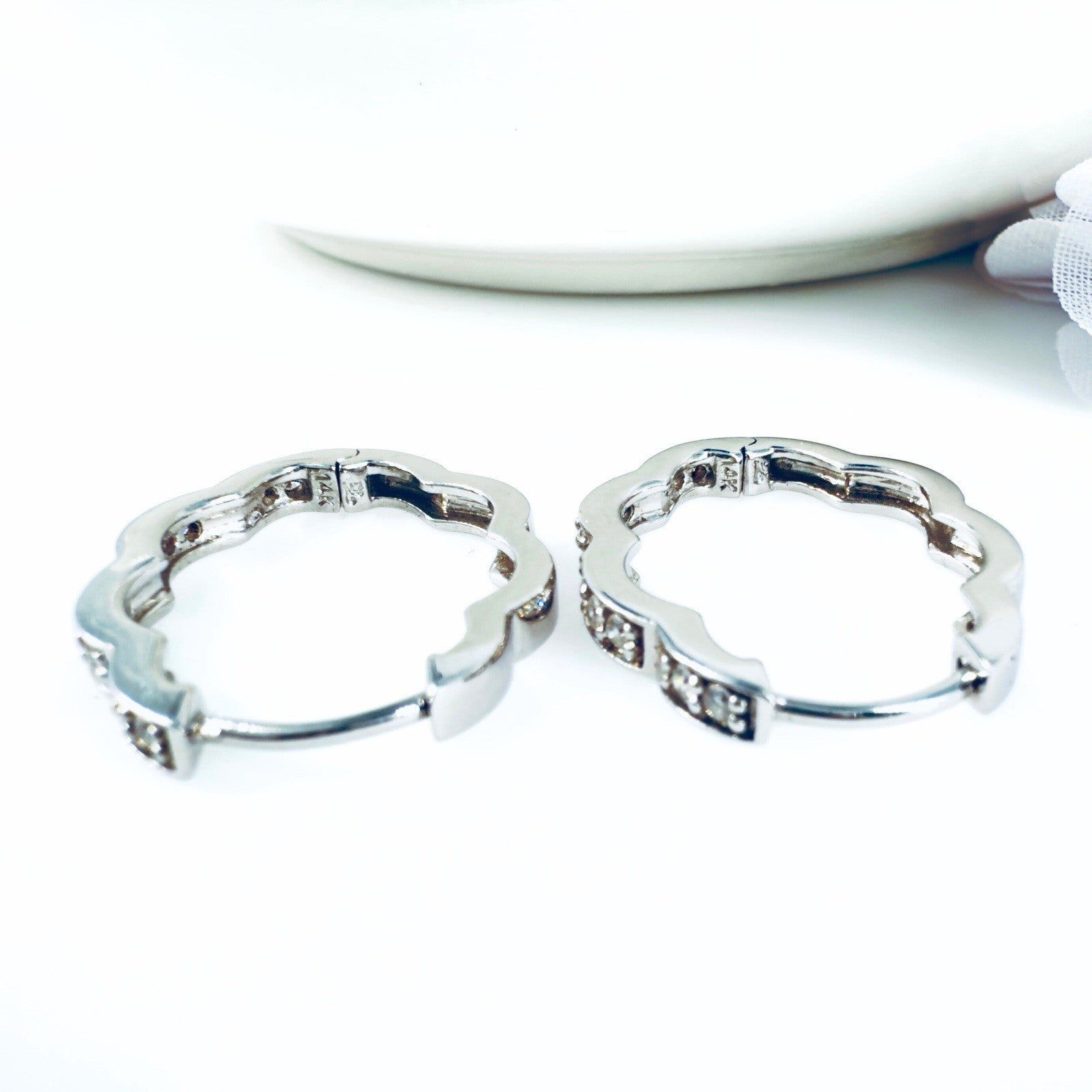 14K White Gold & Genuine Diamond Scalloped Oval Hoop Earrings, New