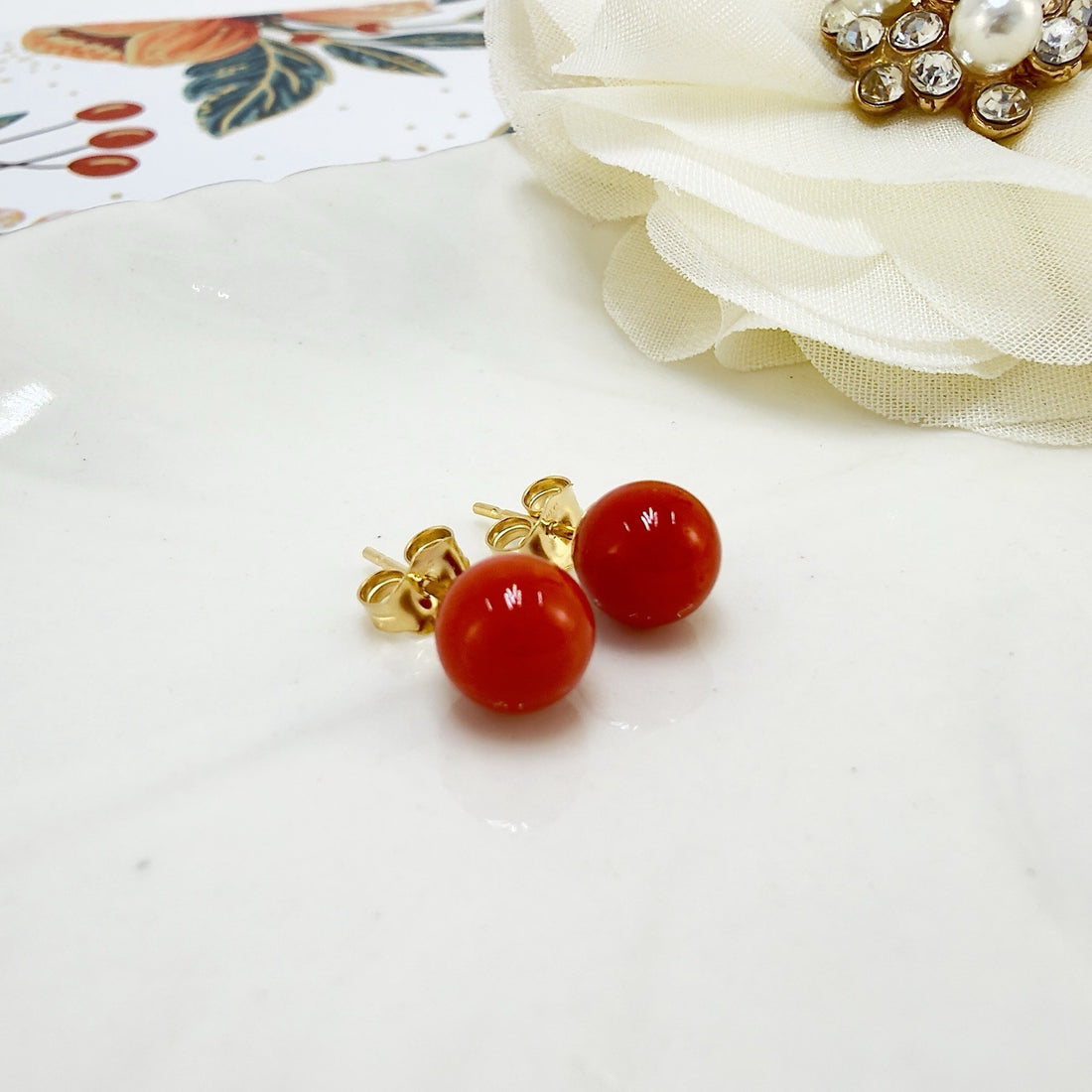 14k Yellow Gold Natural Italian Red Coral STud Earrings, New 6.8mm