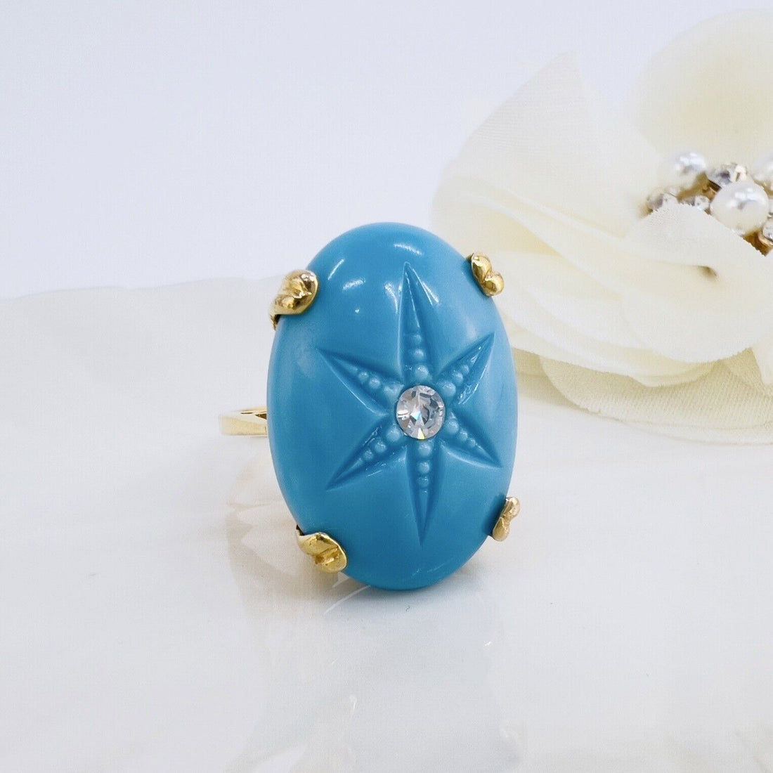 Vintage European 8k Yellow Gold American Turquoise & Diamond Ring, Size 4.75