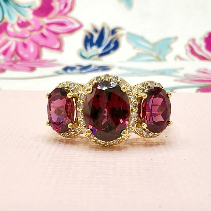 10K Yellow Gold Genuine Rhodolite Garnet & Diamond Three Stone Ring, Sz 6.5, New