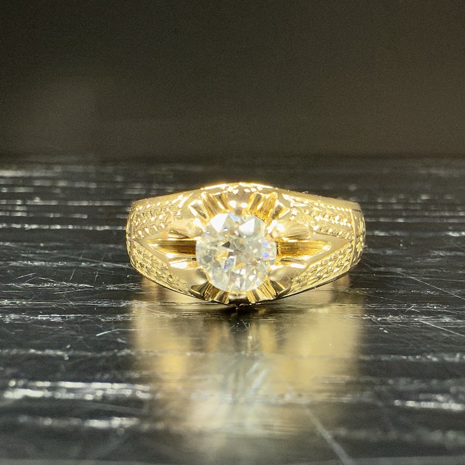 Antique 18k Yellow Gold Diamond Engraved Men's Ring, Preowned Sz.9