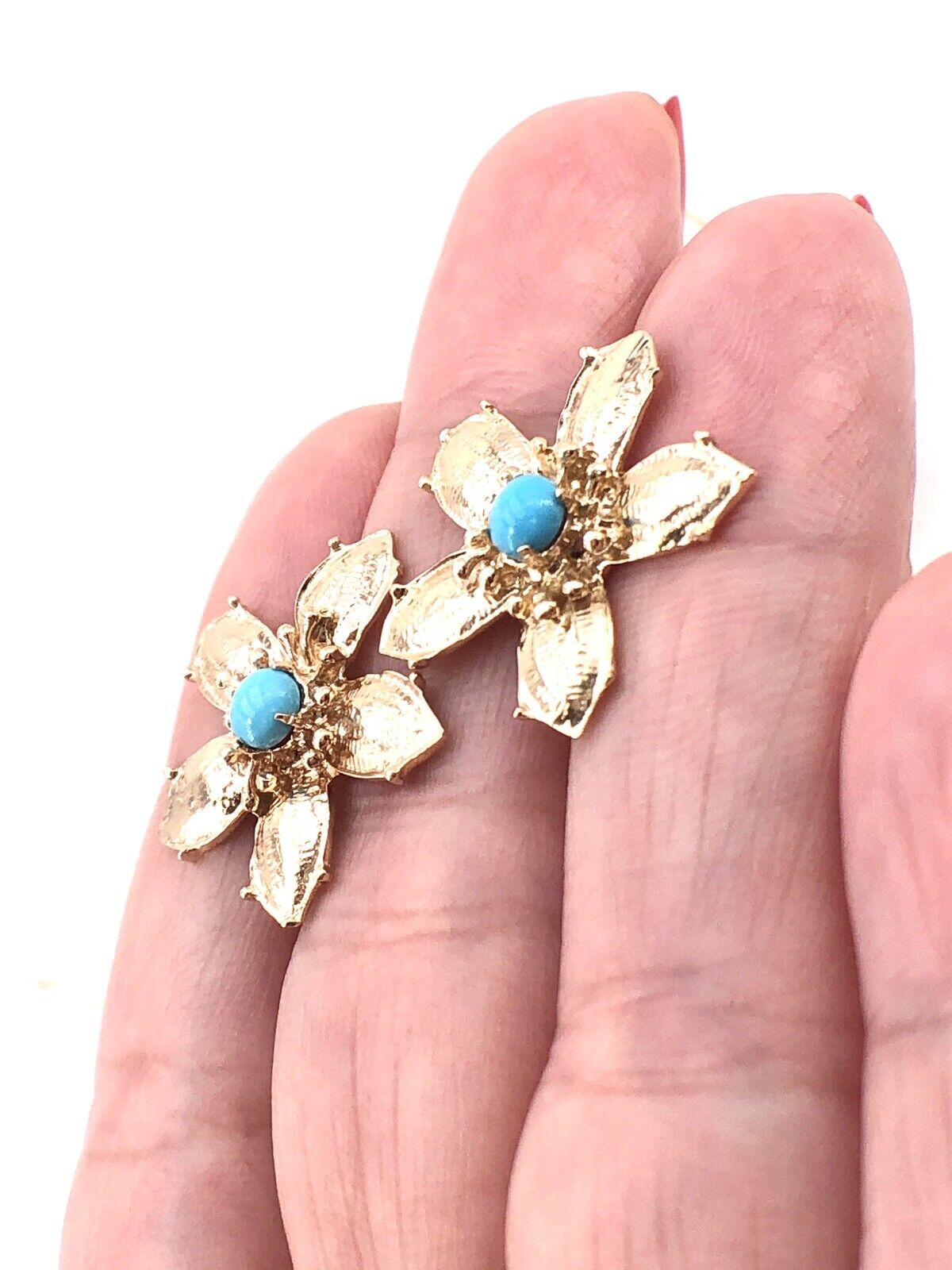 14K Yellow Gold & Sleeping Beauty Turquoise 5 Petal Flower Hook Earrings, New