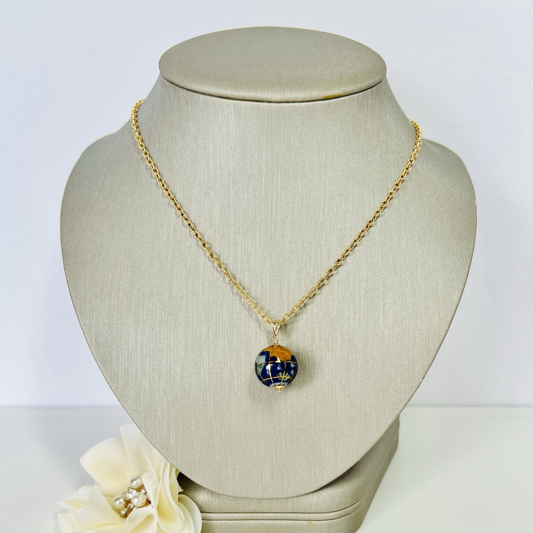 World Globe Gemstone Inlay Solid 14k Yellow Gold Pendant, New, 1.06"