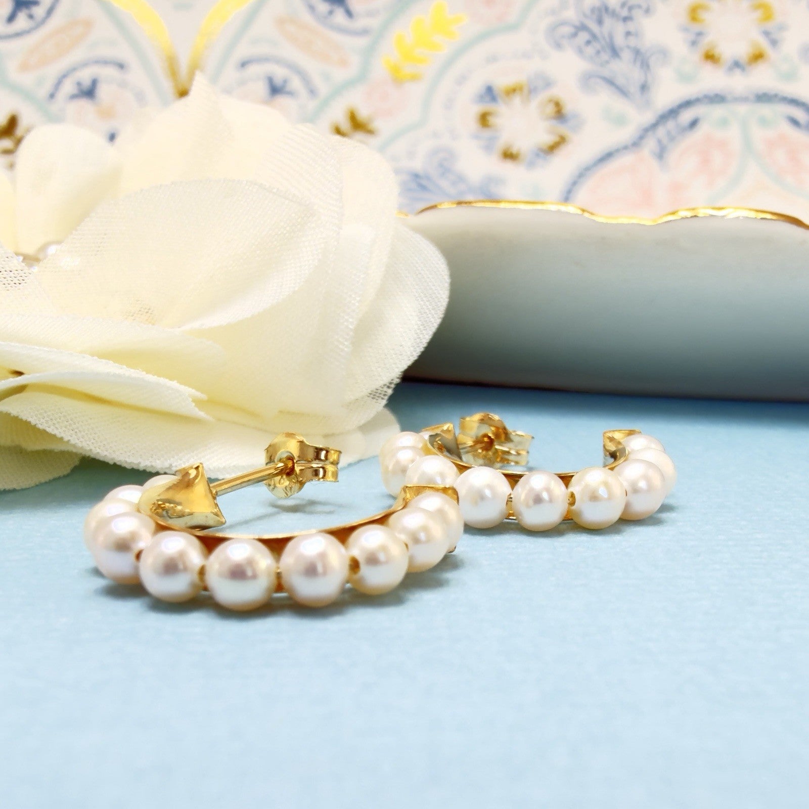 14k Yellow Gold Genuine Pearl Hoop Earrings, New