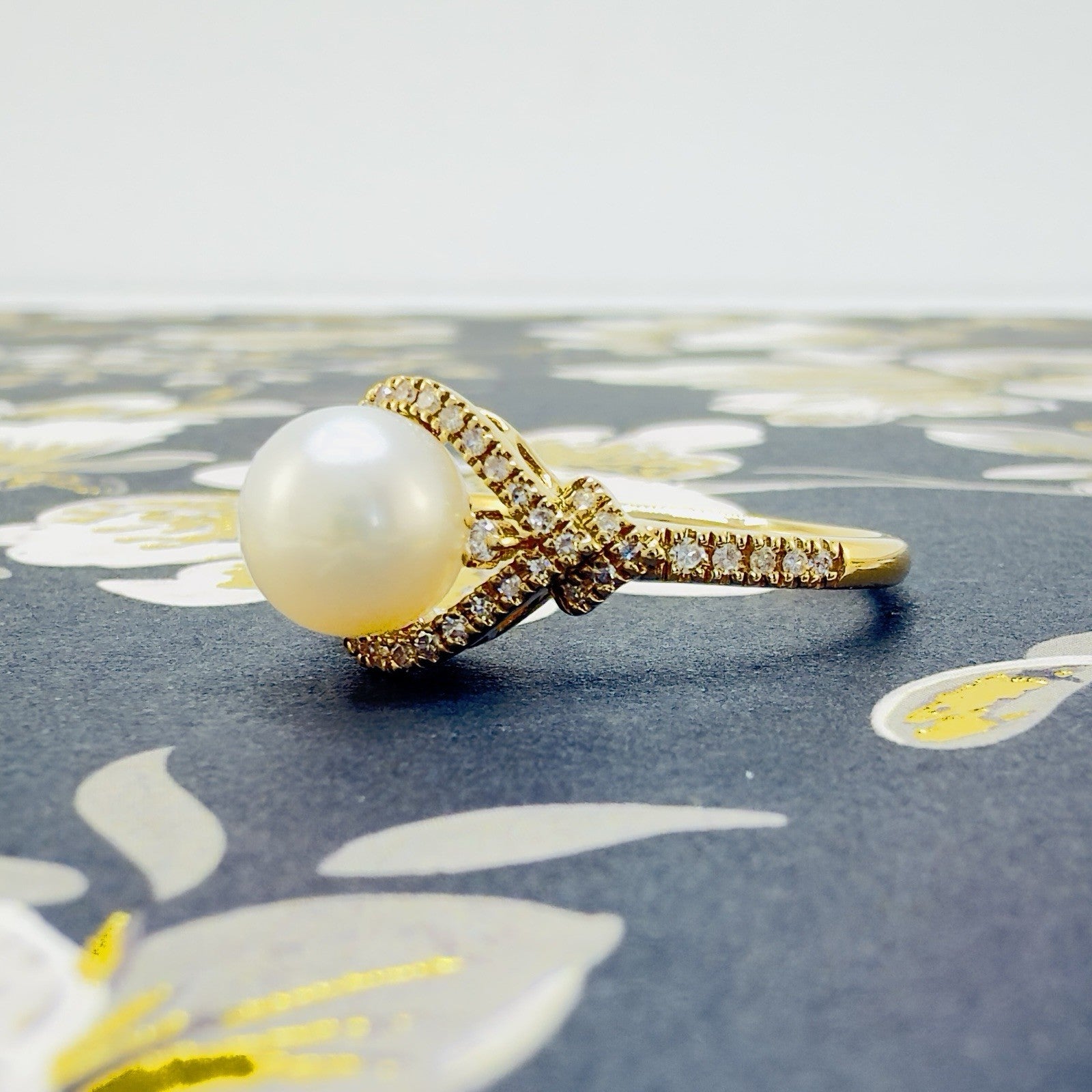 14k Yellow Gold Genuine Cultured Pearl & Diamond Halo Ring, Sz 7, New