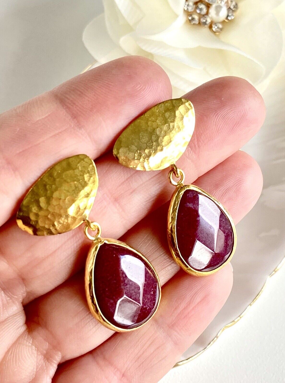 HGE Etruscan Revival Dark Red Quartz Dangle/Drop Earrings, New