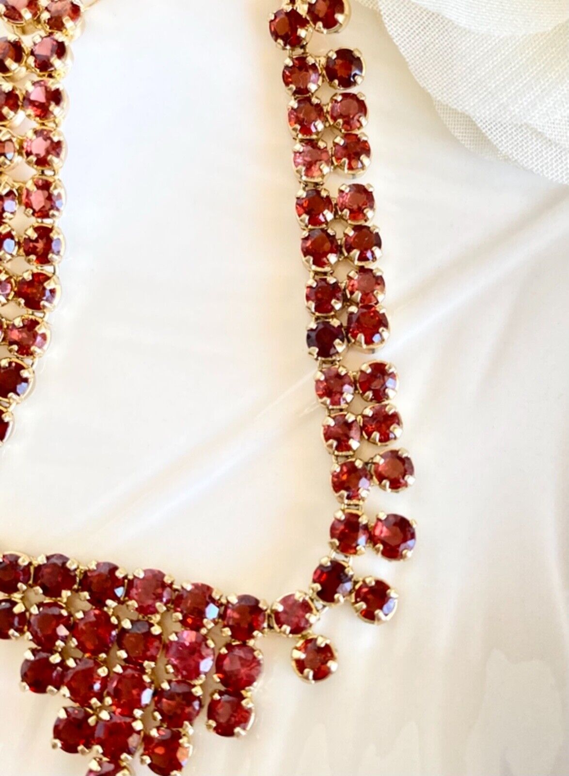 Gorgeous Vintage Genuine Pyrope Garnet (25ctw) "Cleopatra" Necklace, 19" New