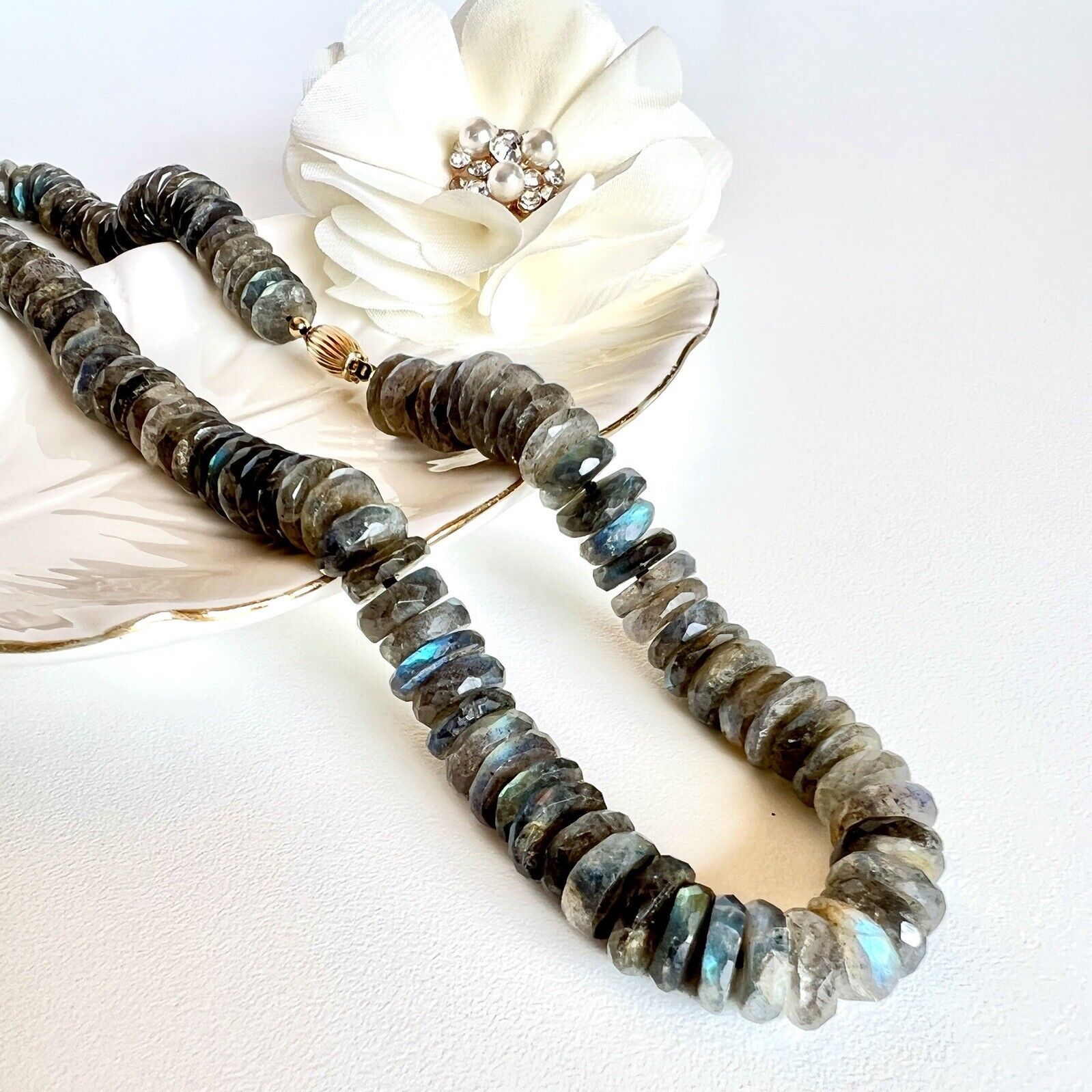 Genuine Labradorite (352cts) 14k Strand/String Beaded Necklace, New 18.5"