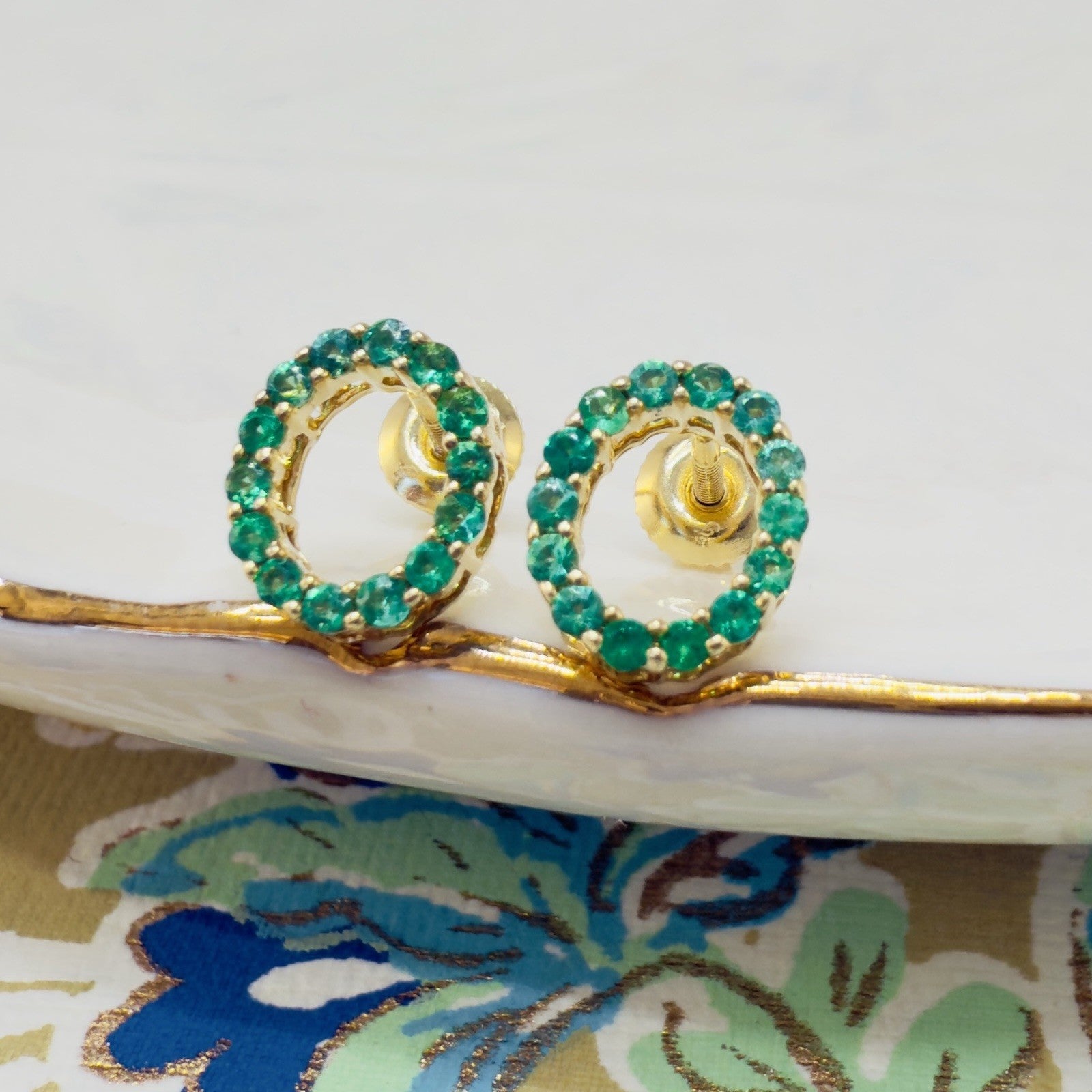 10k Yellow Gold Genuine Emerald Oval Stud Screwback Earrings, New