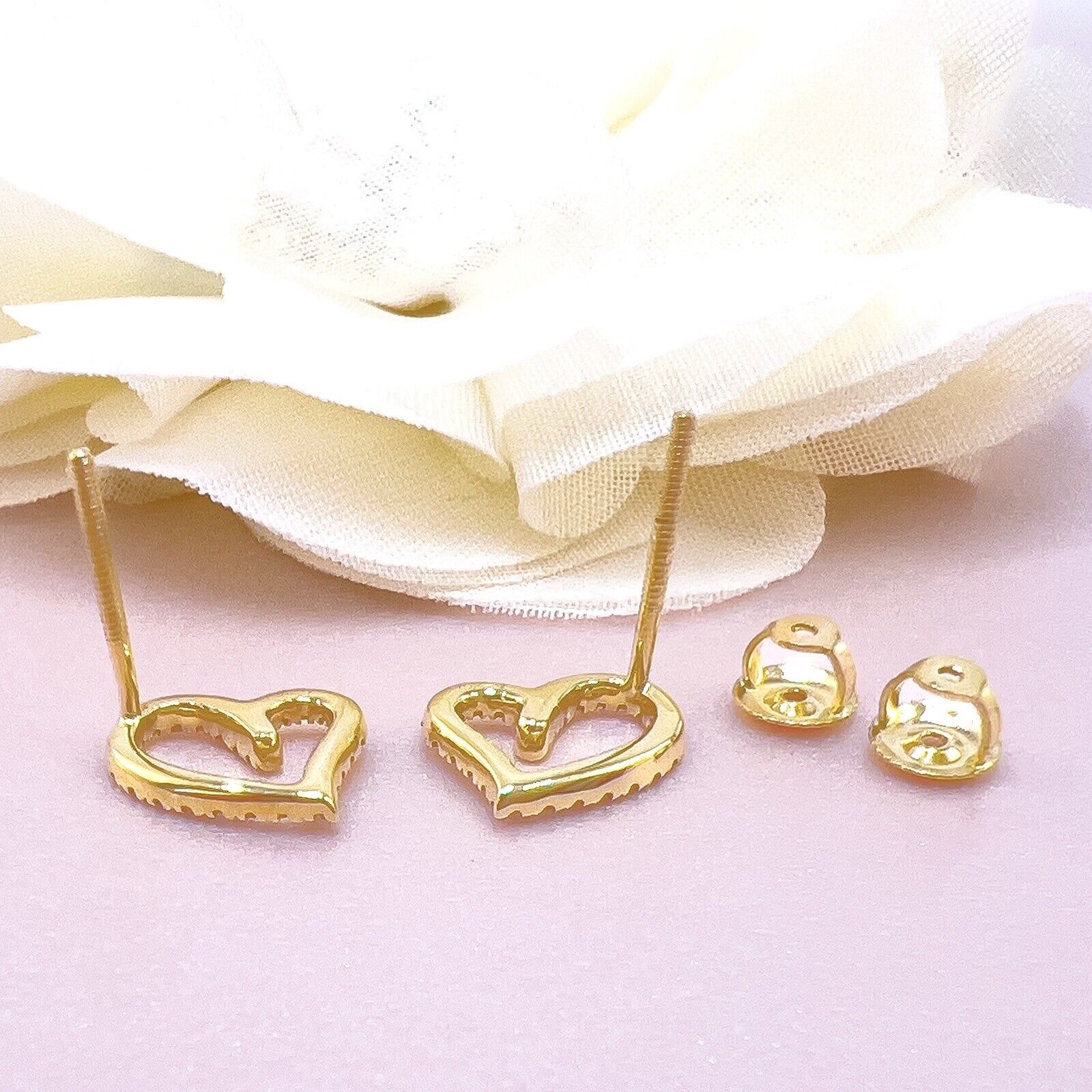 10k Yellow Gold Genuine Diamond Heart-Shaped Screw-Back Stud Earrings, New