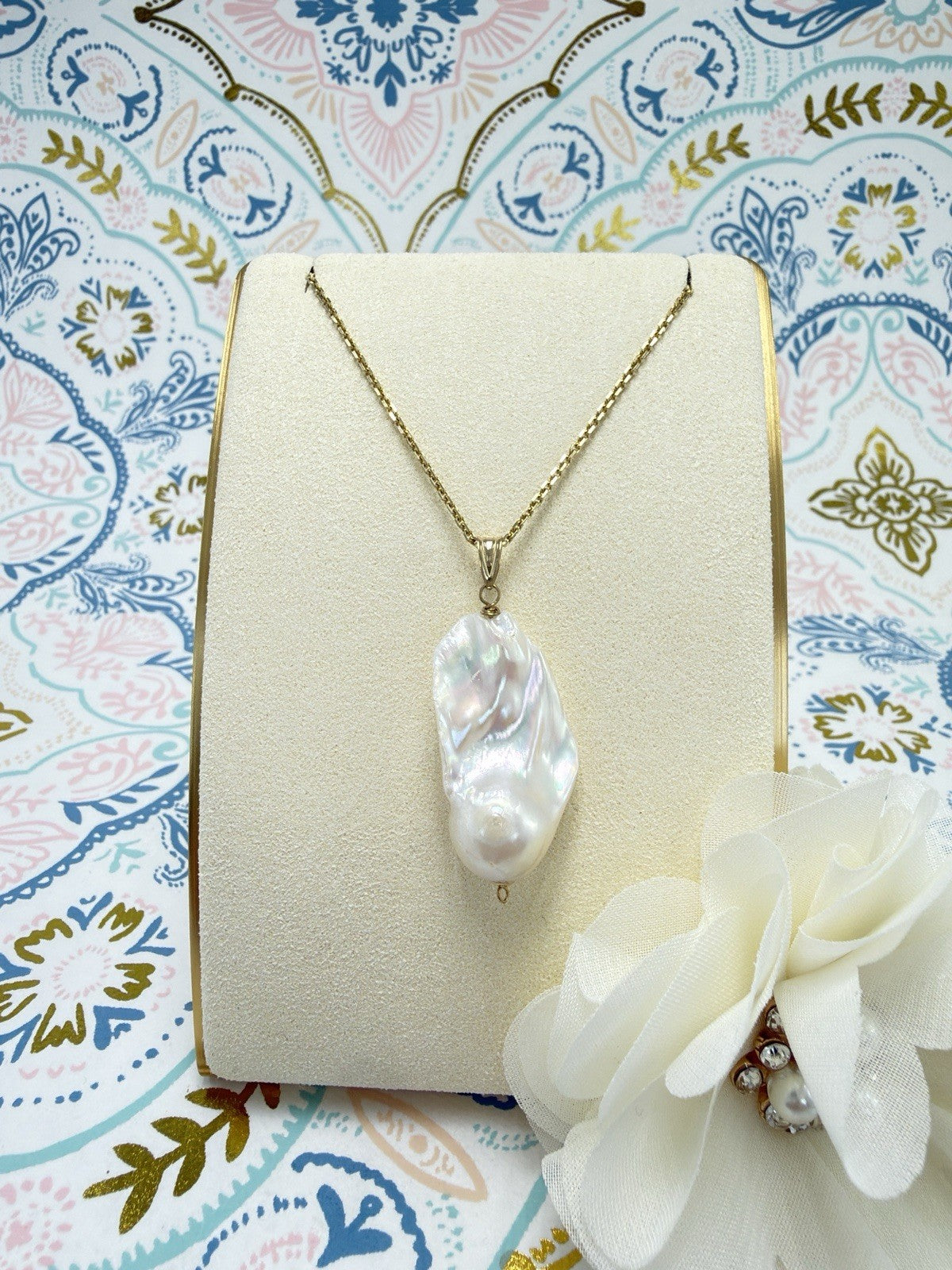 14k Yellow Gold Genuine Baroque Pearl Pendant, New 1.5"