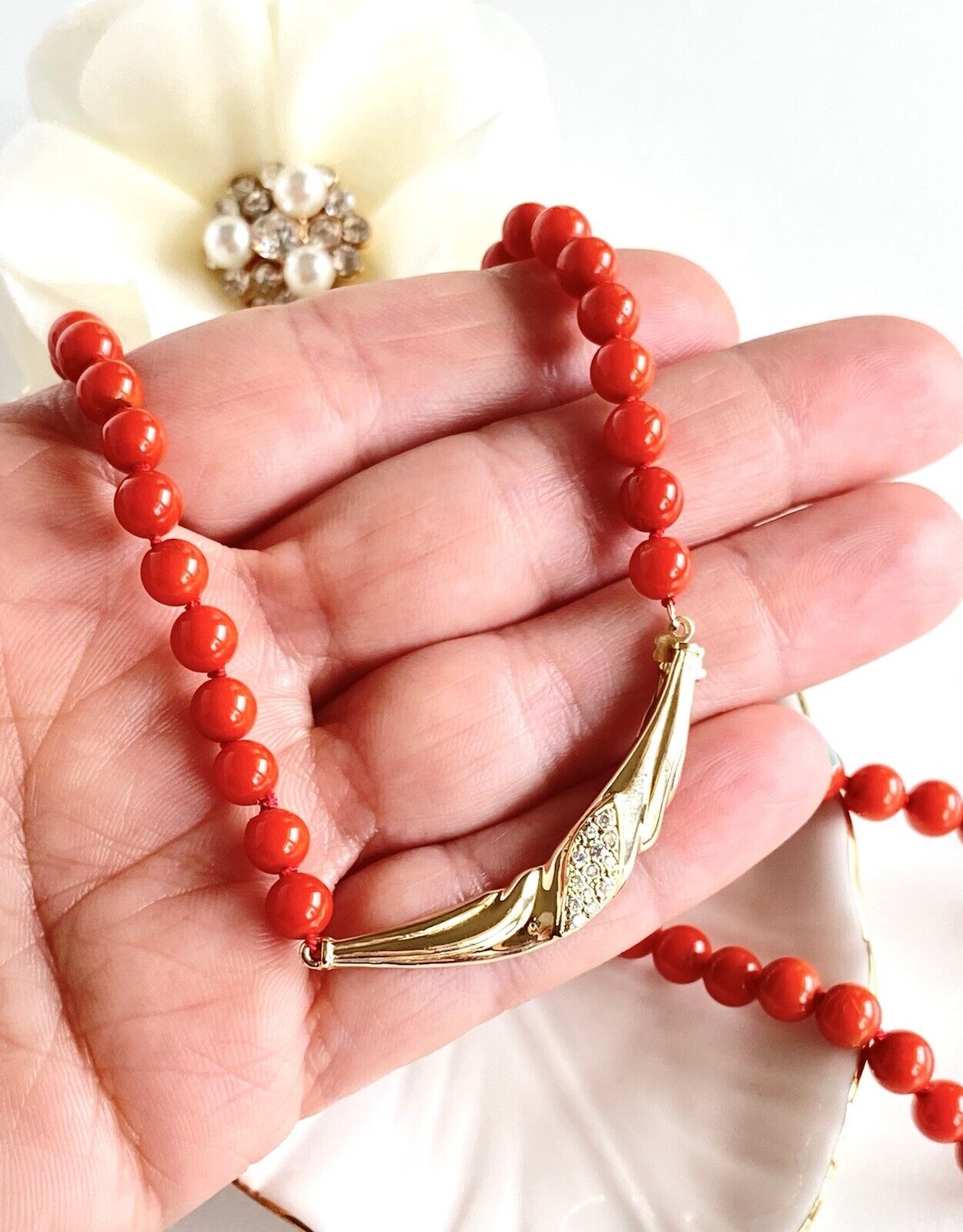 Mediterranean Red Coral Solid 14k Yellow Gold & Diamonds Necklace, New, 18"