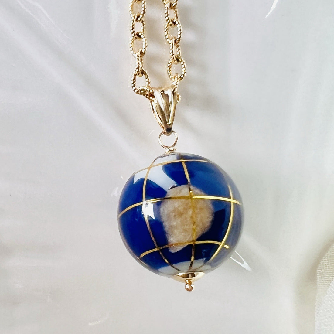 World Globe Gemstone Inlay Solid 14k Yellow Gold Pendant, New, 1.06"