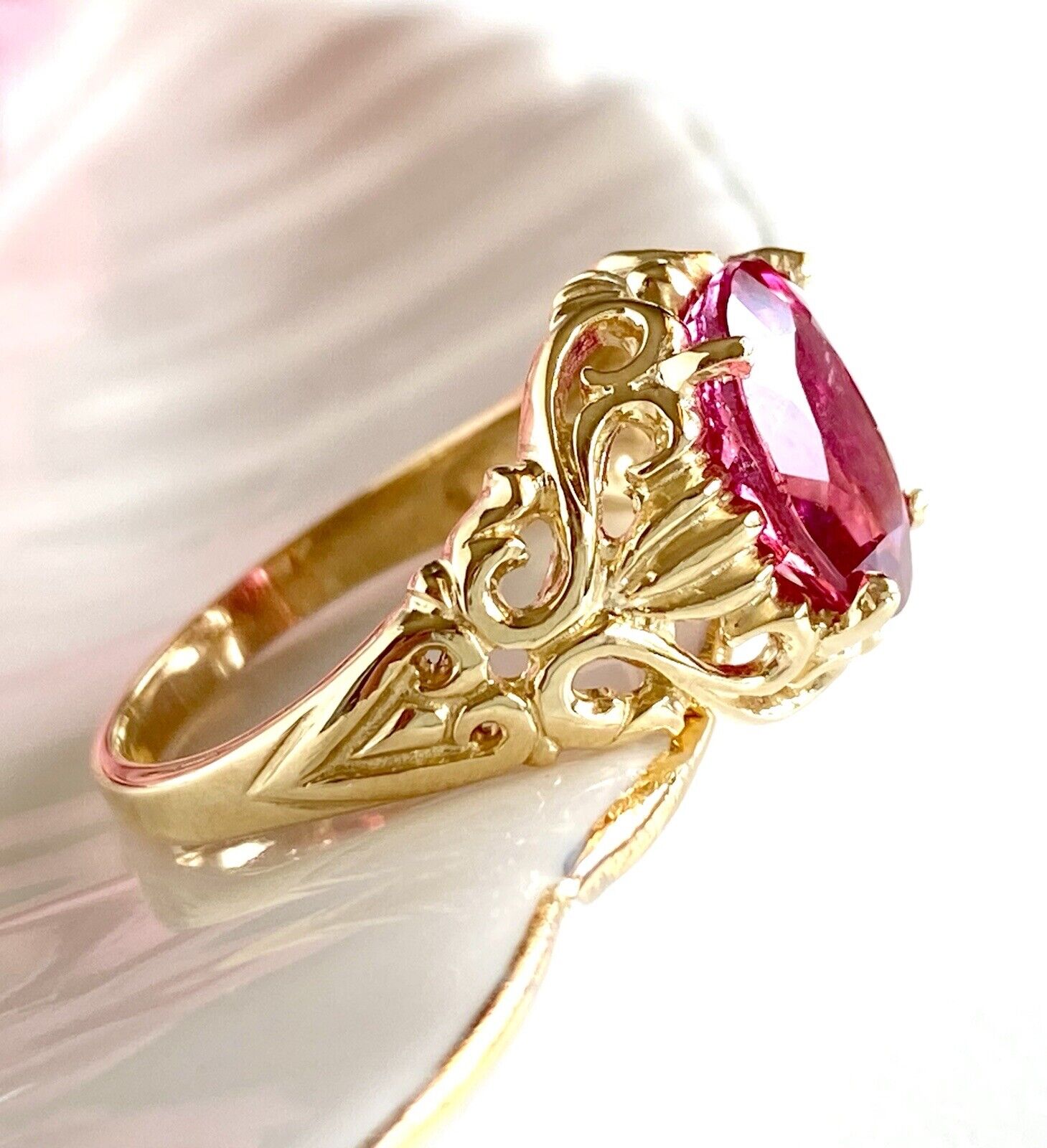 Genuine Pink Tourmaline & Solid 14k Yellow Gold Ring, New, Sz. 5.25