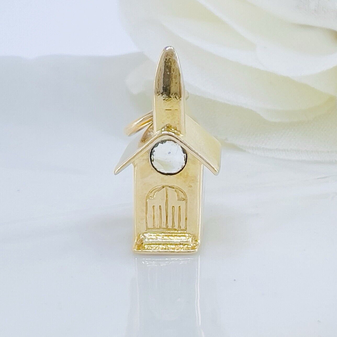 Vintage 14k Yellow Gold Church/School House Charm Pendant