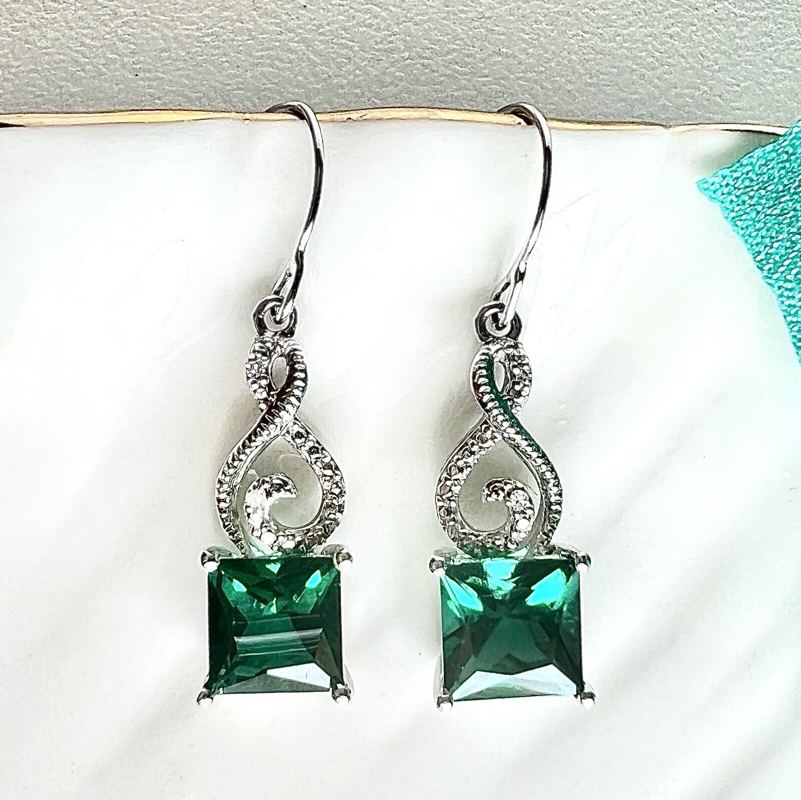 Solid 10k White Gold Genuine Diamonds & Lab Created Emerald Dangle/Drop Earrings