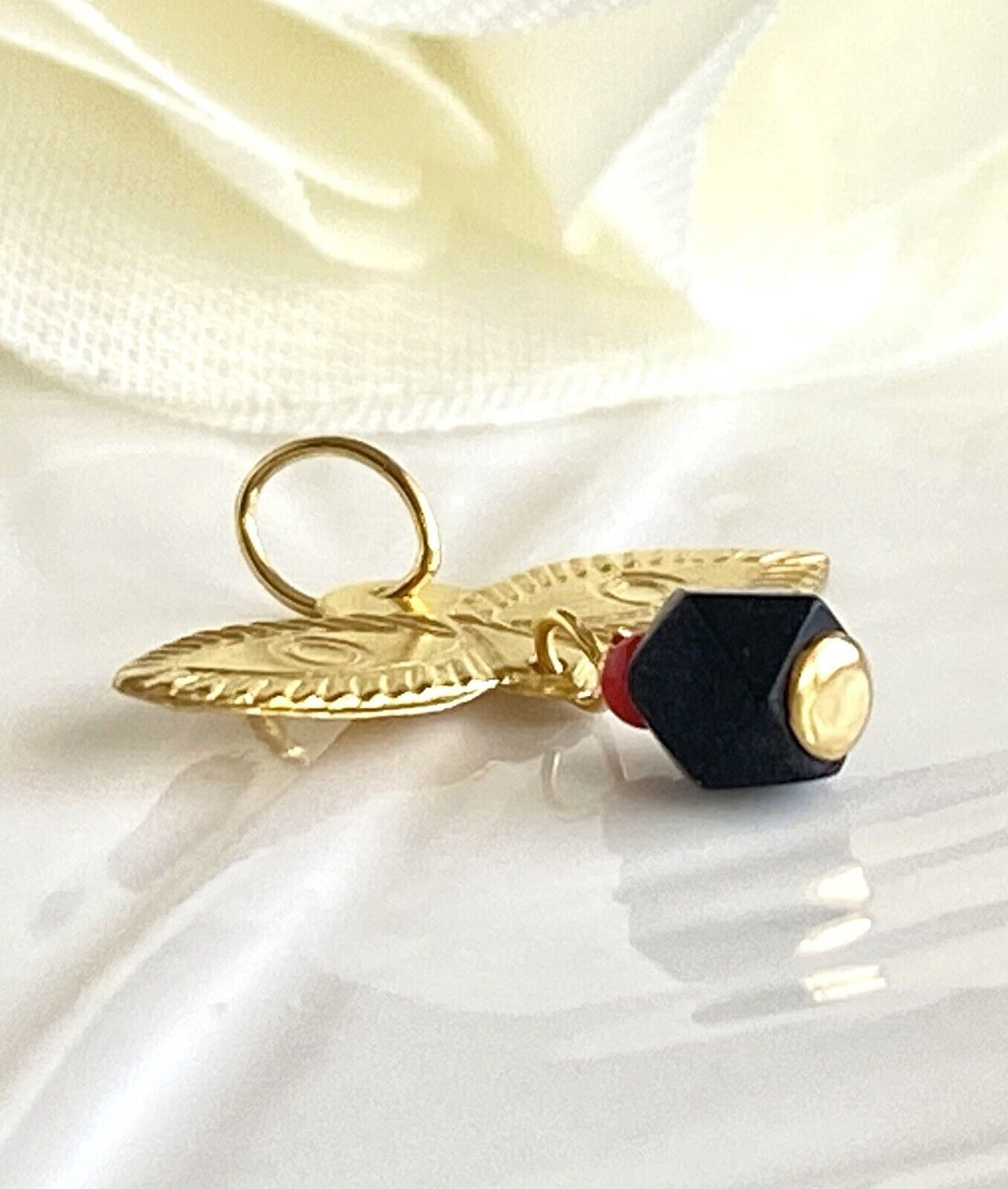 Dije Ojos De Santa Lucia, Azabache Genuino,Solid Yellow Gold, Eye Amulet Pendant