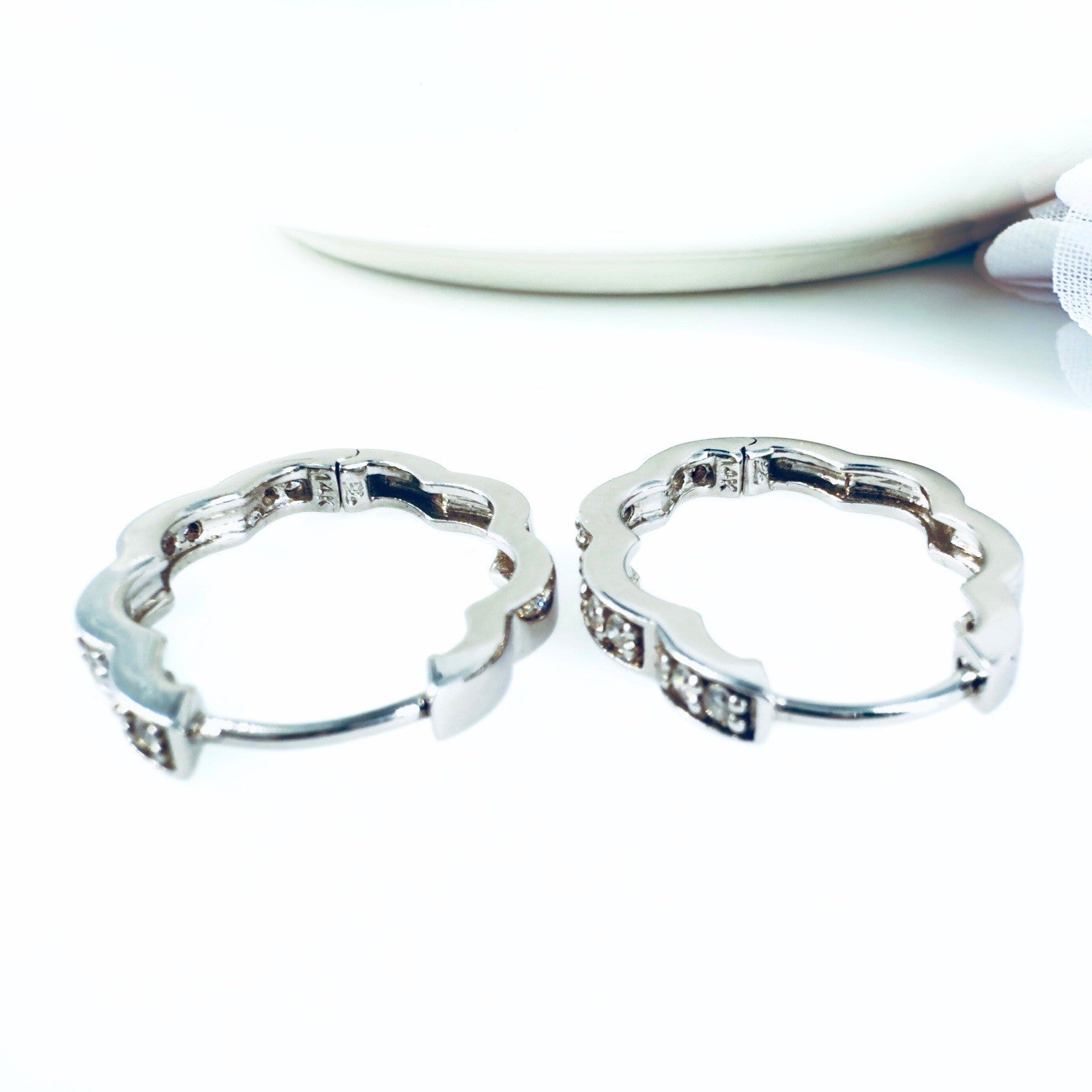 14K White Gold & Genuine Diamond Scalloped Oval Hoop Earrings, New