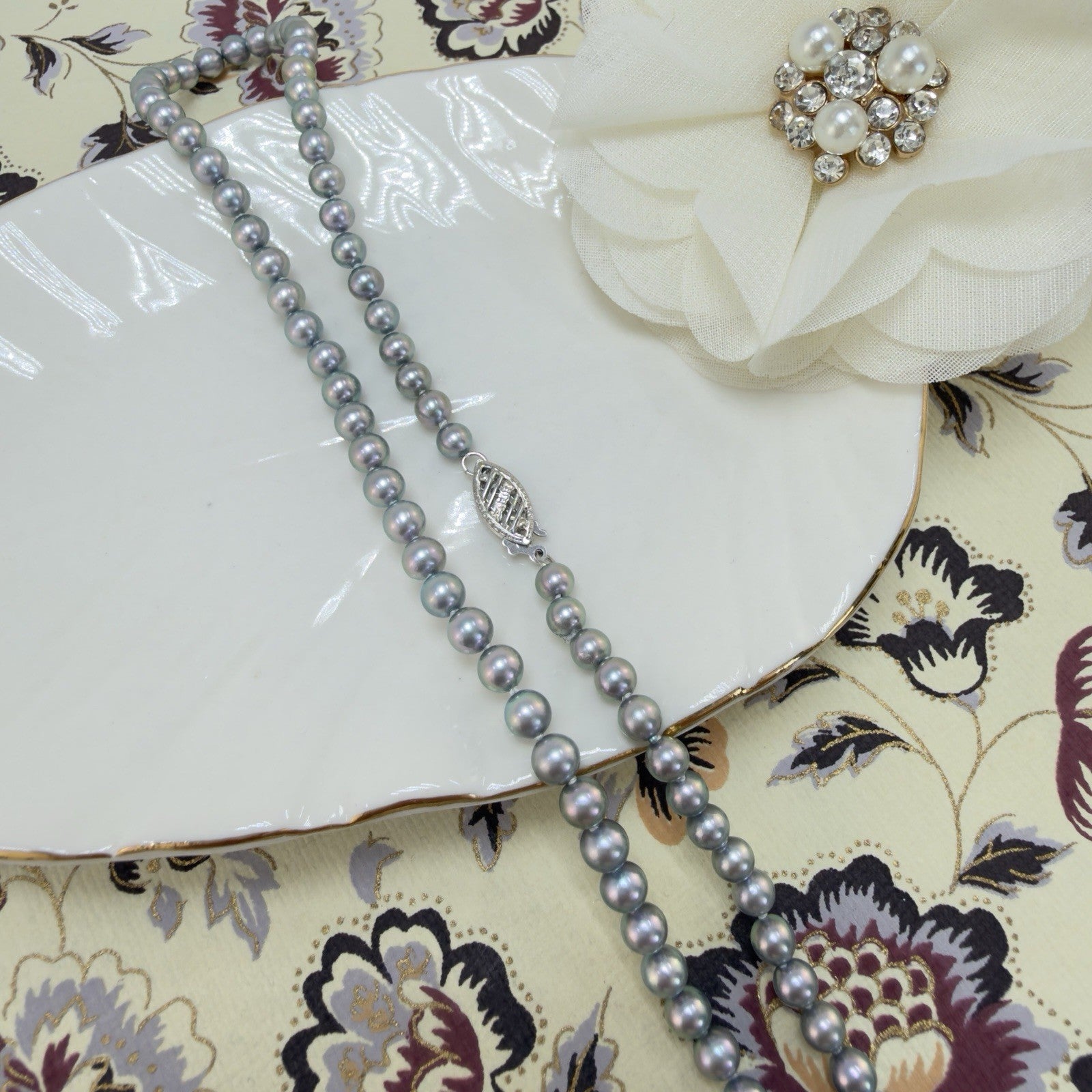 14k White Gold Akoya Silver Pearl (4-4.5mm) Necklace, Newly Handcrafted 15.5"