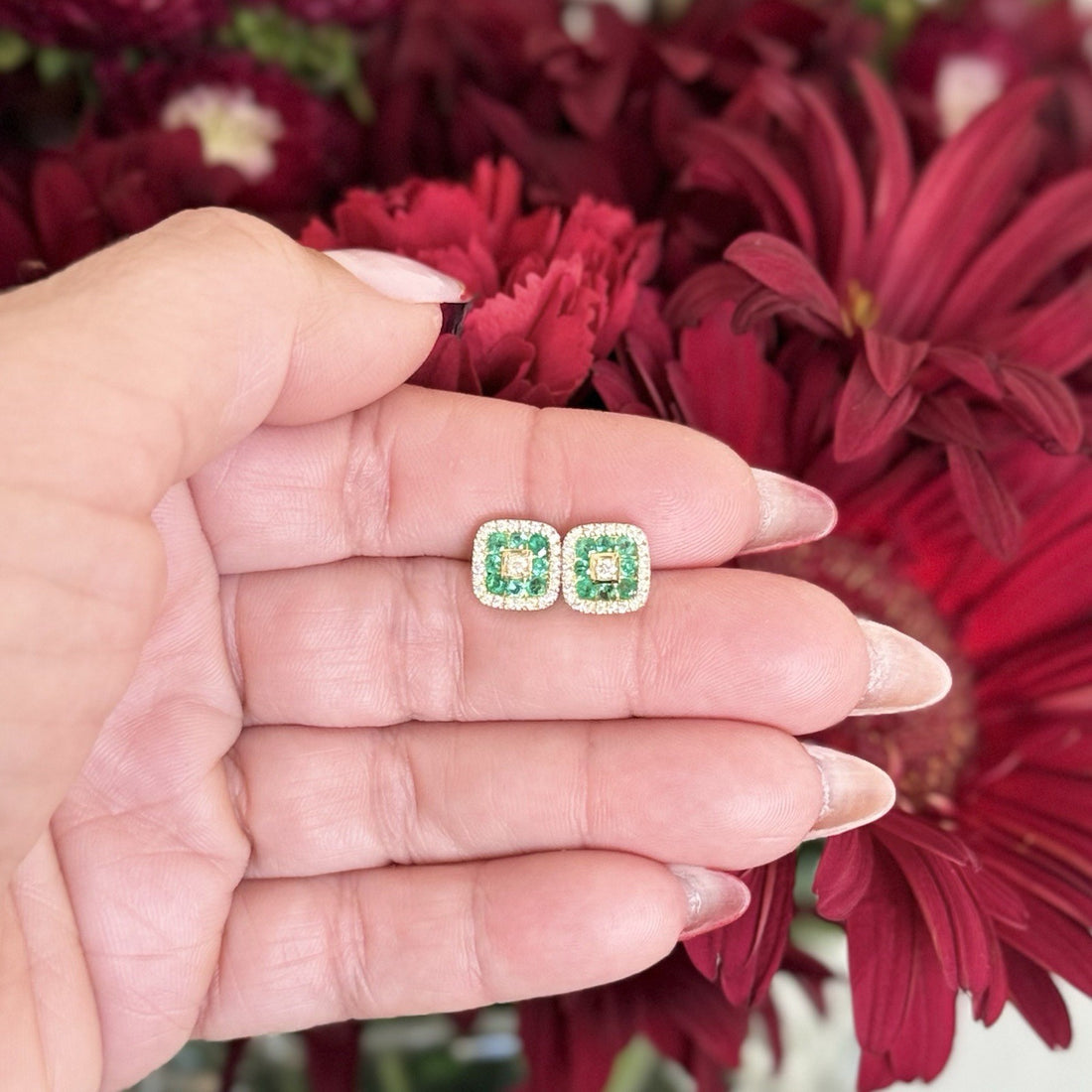 10K Yellow Gold Genuine Emerald & Diamond Stud Screw-Back Earrings, New