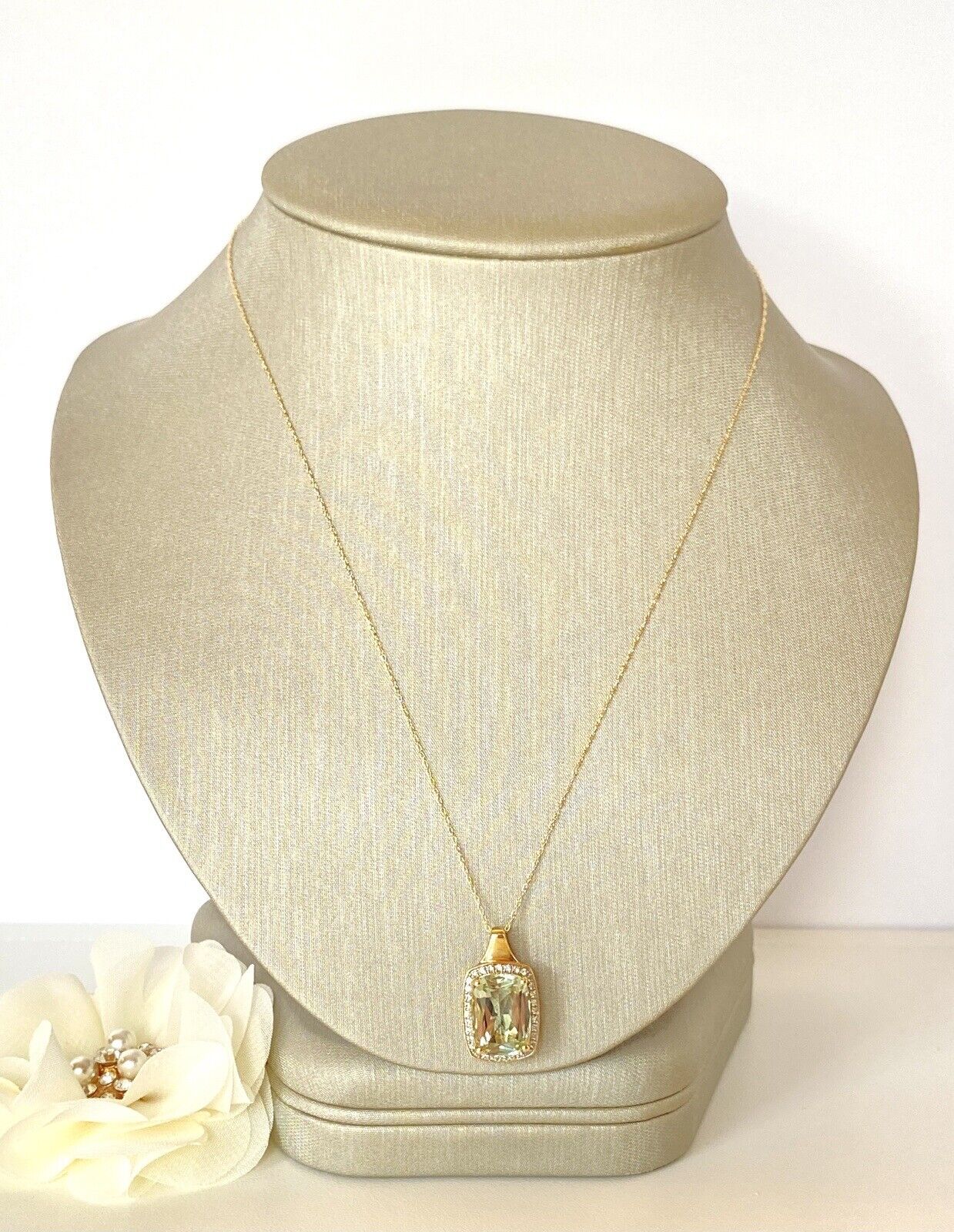 Genuine Prasiolite & White Topaz Solid 10k Yellow Gold Pendant/Necklace, New 18"