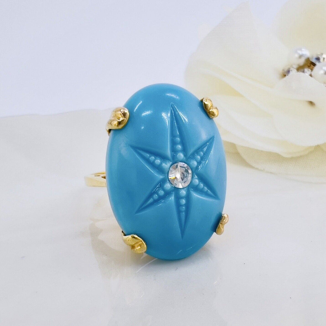Vintage European 8k Yellow Gold American Turquoise & Diamond Ring, Size 4.75