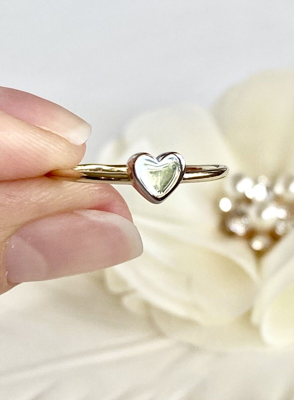 Adorable Solid 14k Yellow Gold Ring w/ White Gold Heart, New, Size 7 3/4