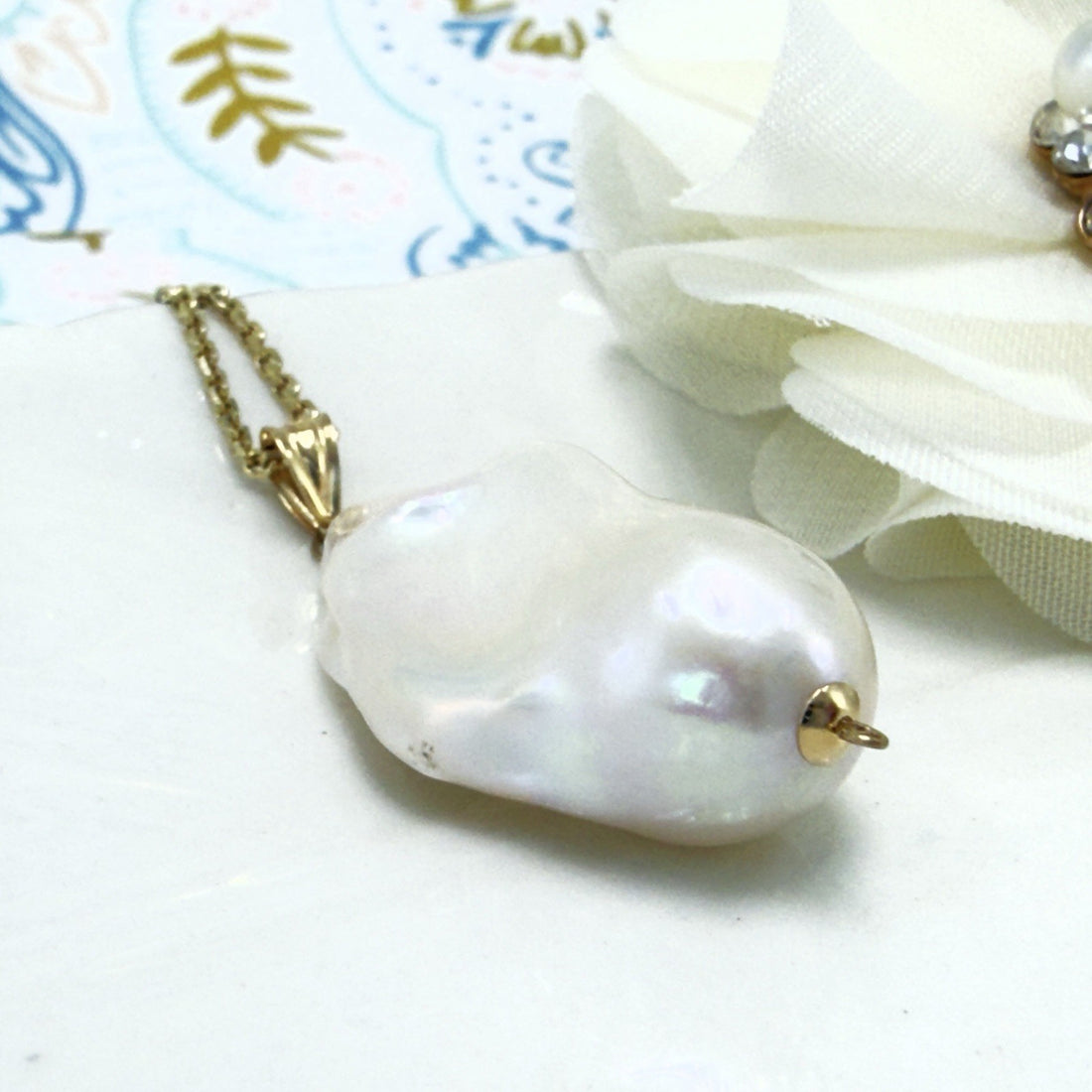 14k Yellow Gold Genuine Baroque Pearl Pendant, New 1.5"